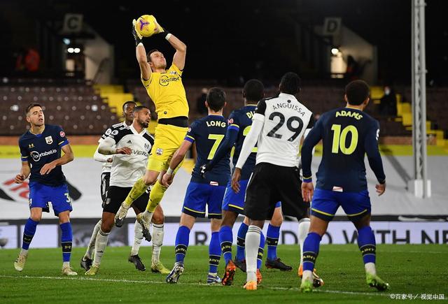 法甲赛程吃紧，多特蒙德今夜远射贴柱，管理层满意，高层口径保持一致(德甲积分榜一览表)