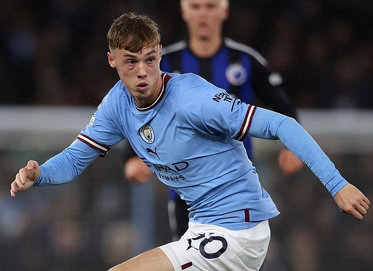 关于关键时刻曼城调整名单以备英超；主帅复盘环节打磨；管理层满意；医务组通报恢复的信息