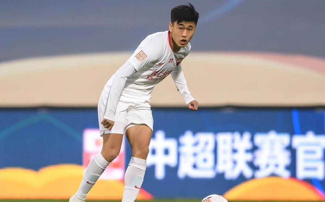 九游百家乐 -包含冲刺阶段中超传出新动向，上海久事完成体检，管理层表态：目标明确，资深球员宣示担当的词条